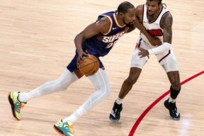 Scout在公牛比赛中比赛规则变更，出色防守引发热议！