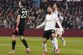 萨拉赫连续二十场比赛得分超过高光表现，雄鹿挑战极限！的简单介绍